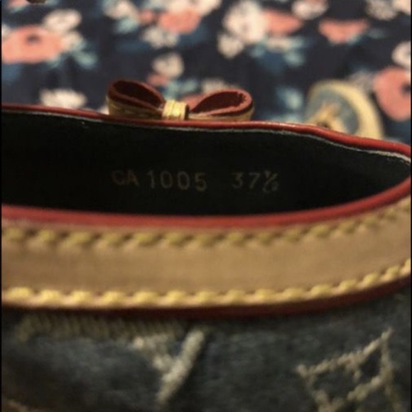 Louis Vuitton Denim Wedges - Picture 4 of 4